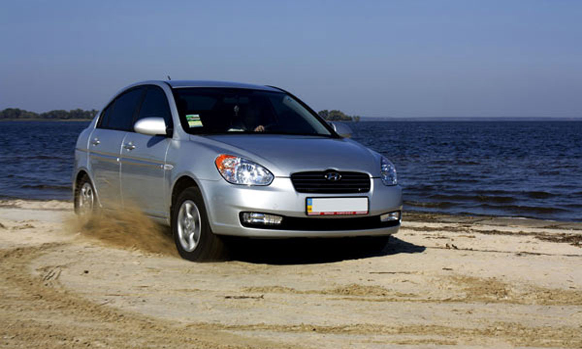 هیوندای ورنا مشخصات